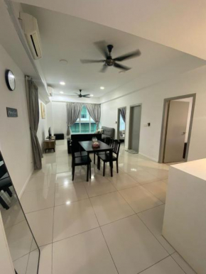 HS Homestay Sutera Avenue and Gleneagles KK